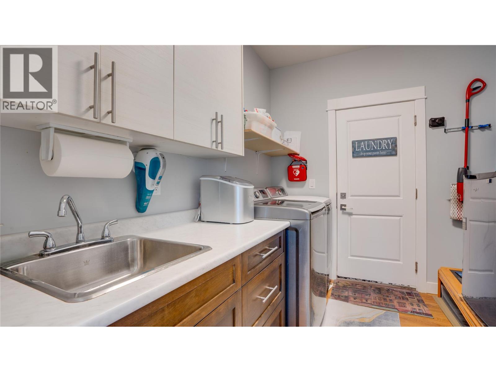 903 9 Avenue, Vernon