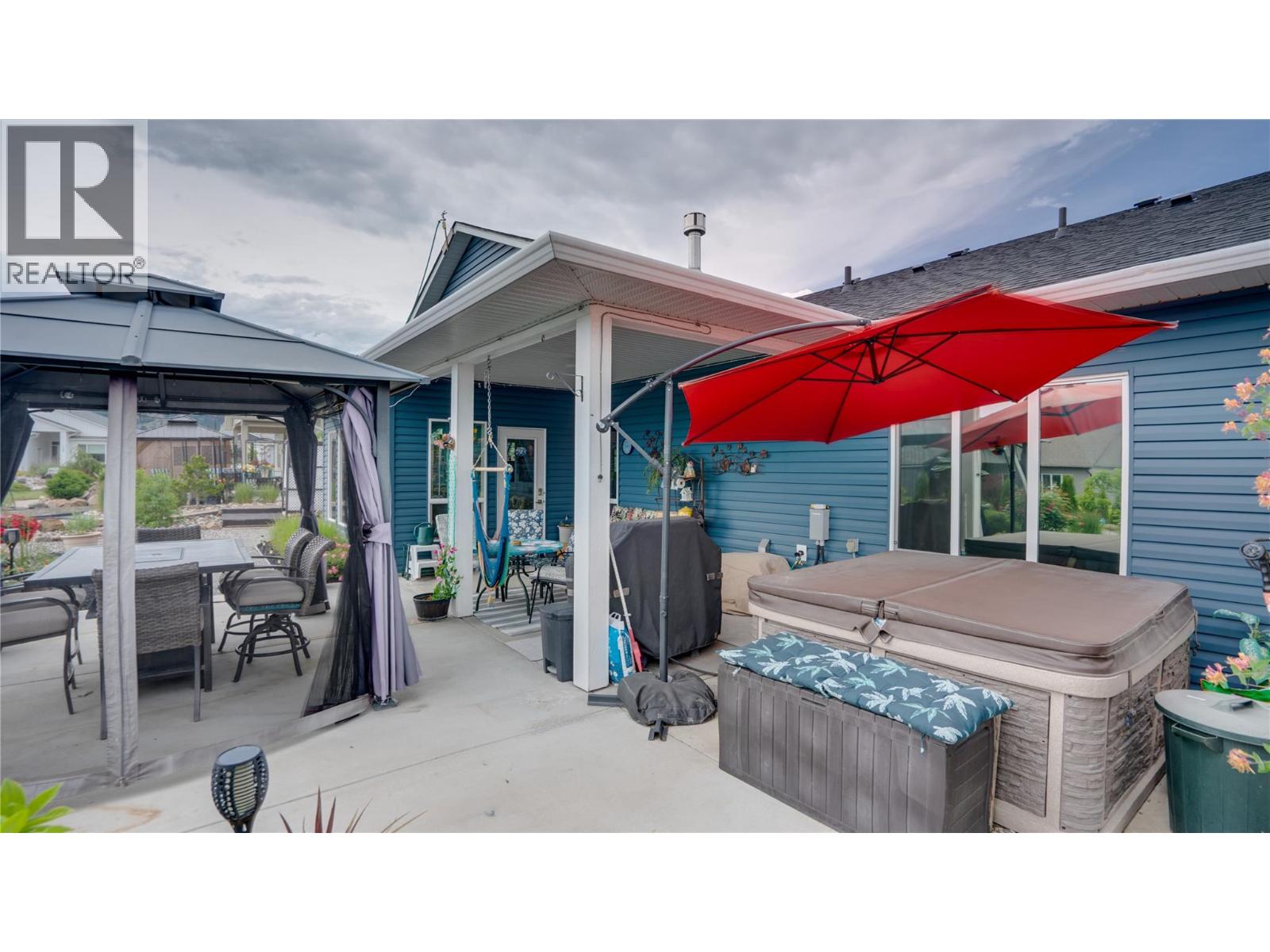 903 9 Avenue - 24