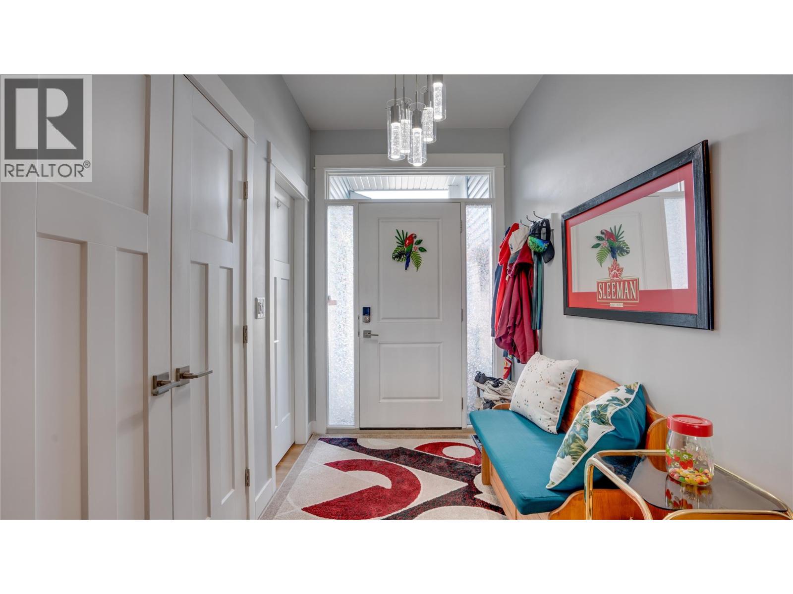 903 9 Avenue - 37