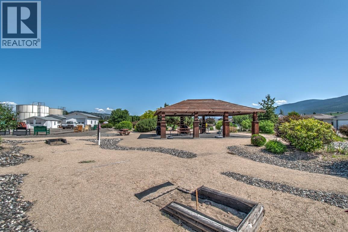 903 9 Avenue, Vernon