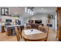 903 9 Avenue, Vernon, BC V1H1Z1 Photo 13