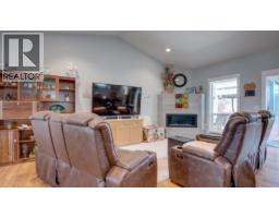 903 9 Avenue, Vernon, BC V1H1Z1 Photo 14
