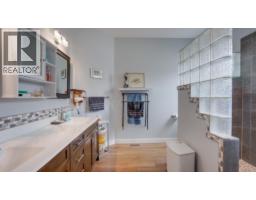 903 9 Avenue, Vernon, BC V1H1Z1 Photo 31