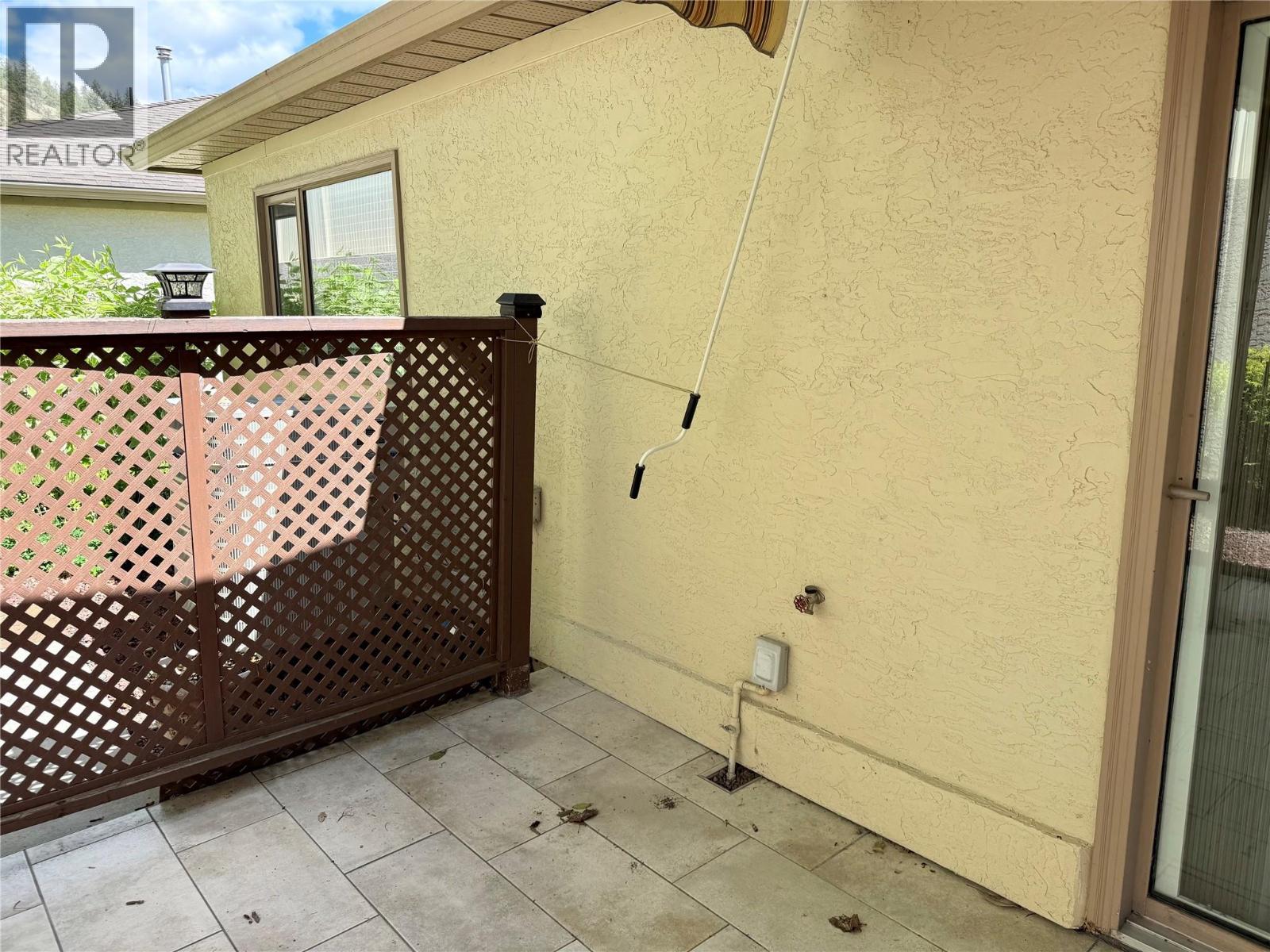 #55 615 Glenmeadows Road - 24
