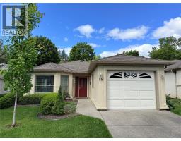 55 615 Glenmeadows Road, Kelowna