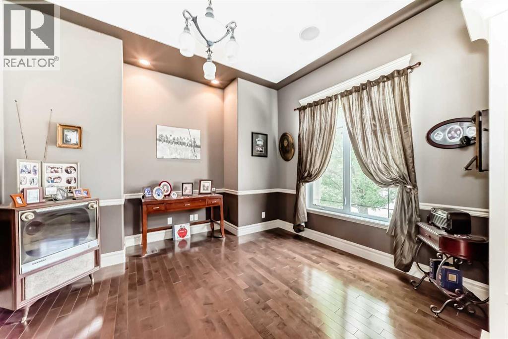 18 Royal Ridge Link NW - 20