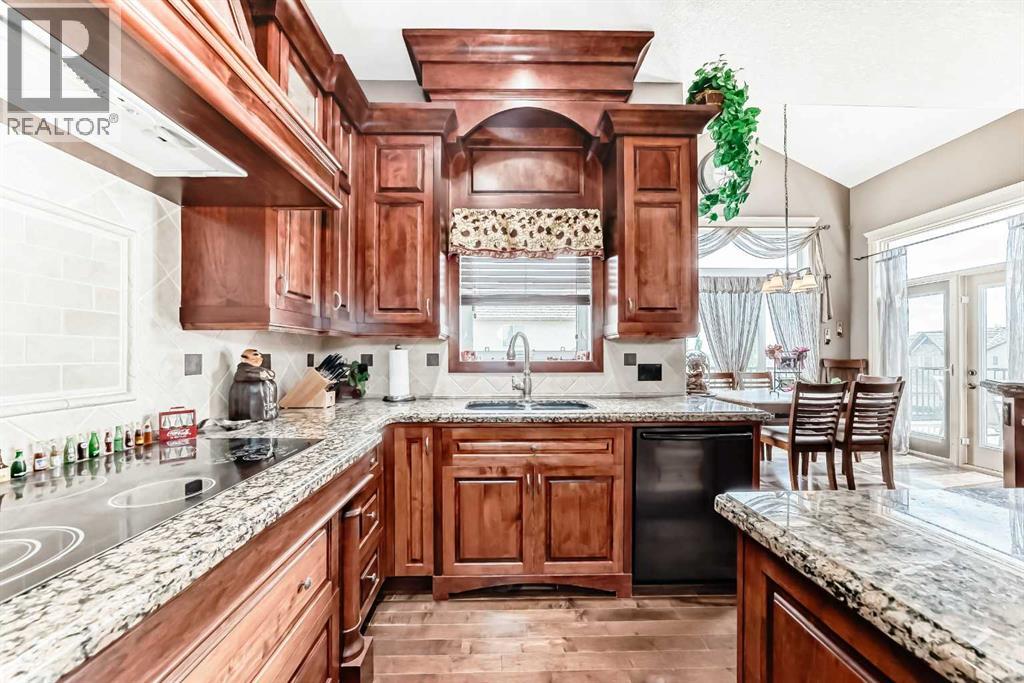 18 Royal Ridge Link NW - 8