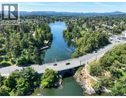 914 Mcnaughton Ave, Esquimalt, BC V9A4H1 Photo 18