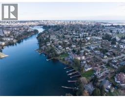 914 Mcnaughton Ave, Esquimalt, BC V9A4H1 Photo 17
