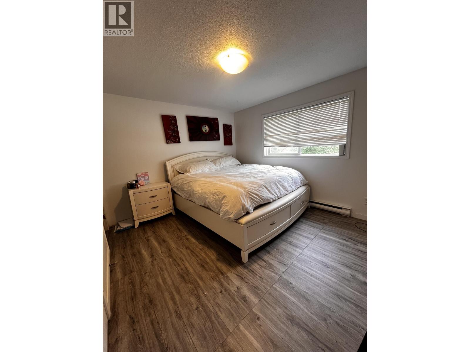 1332 DIEFENBAKER DRIVE - 6