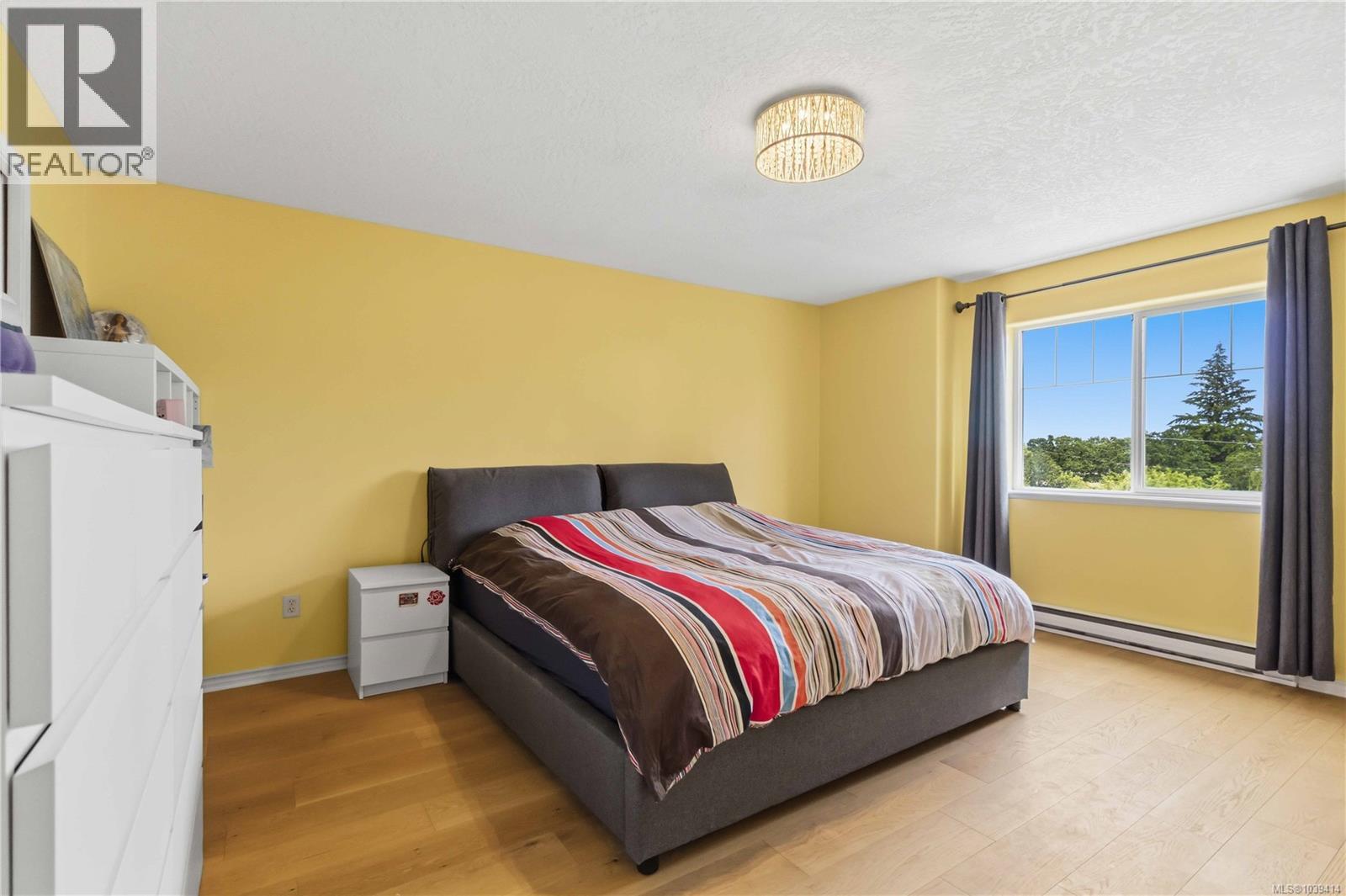 1131 Donna Ave - 22