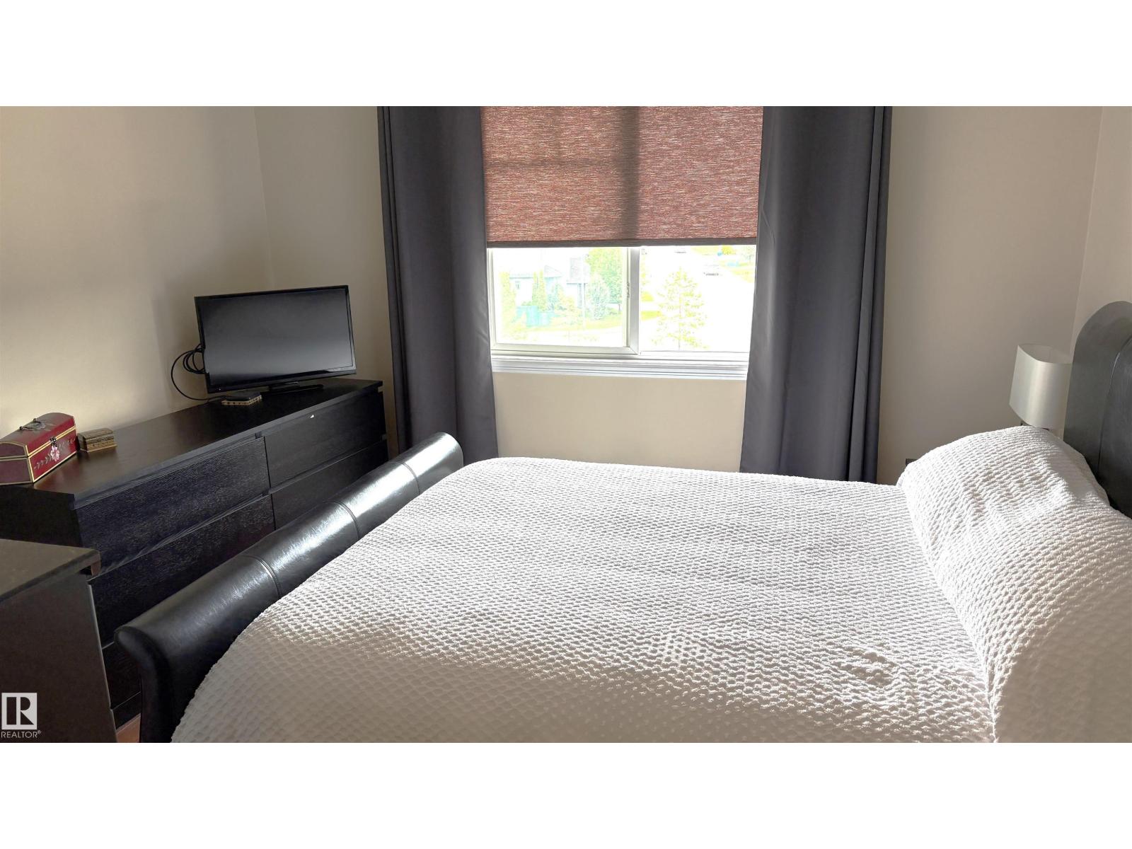 #402 273 CHARLOTTE WY - 14