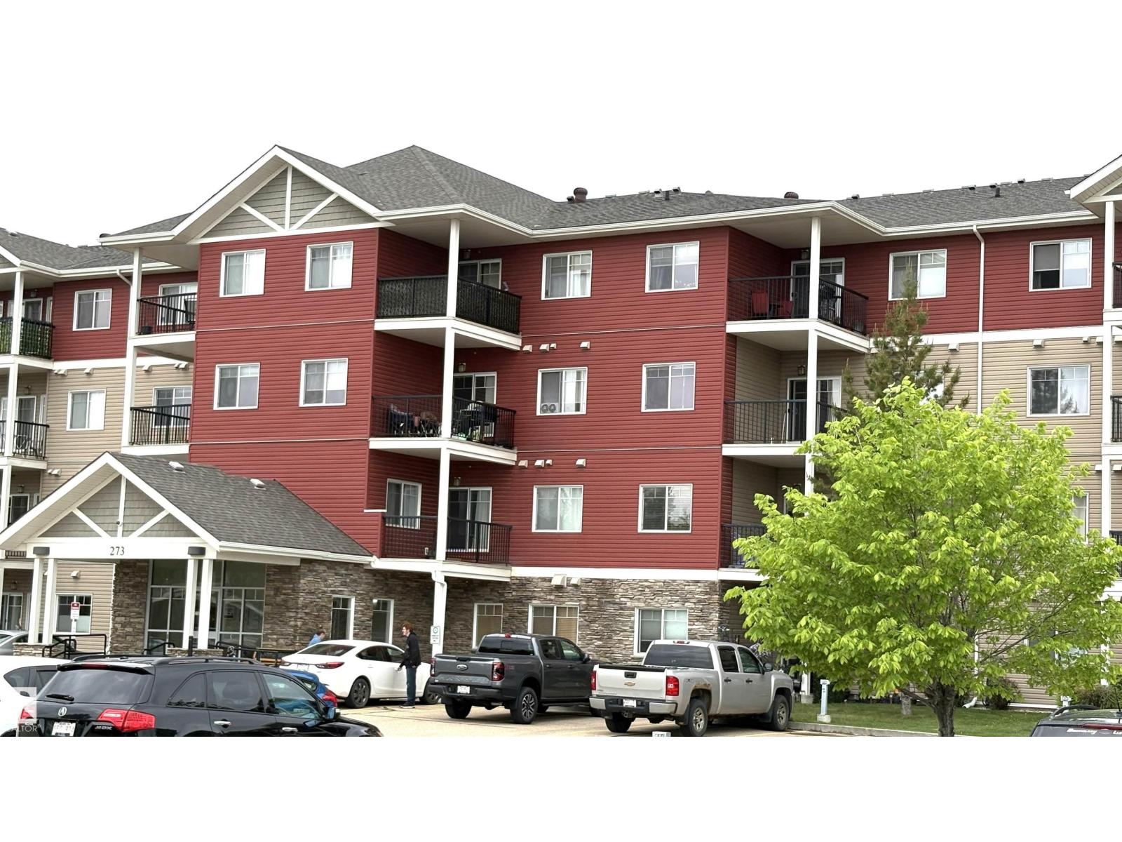 #402 273 CHARLOTTE WY - 26