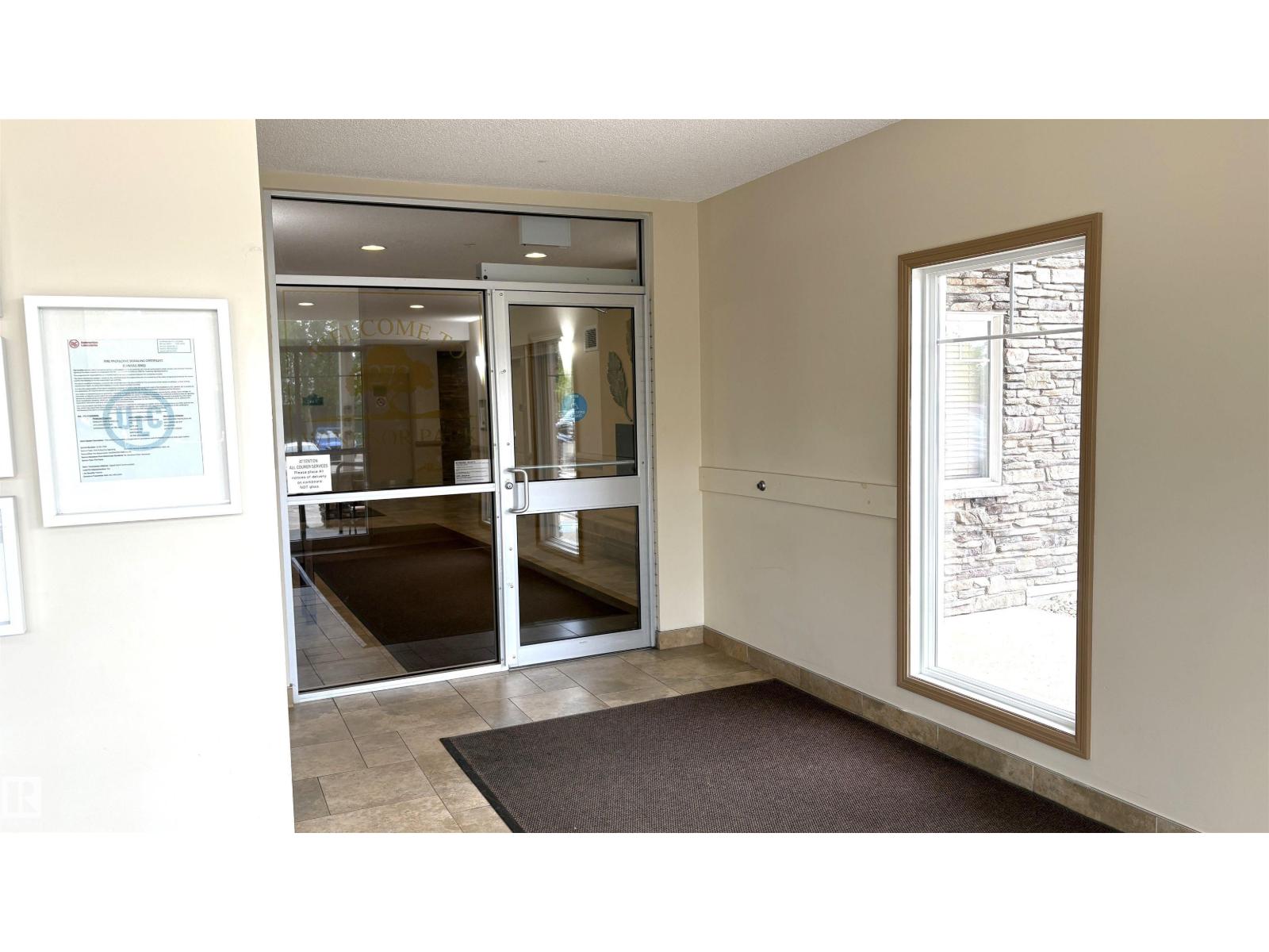 #402 273 CHARLOTTE WY - 4