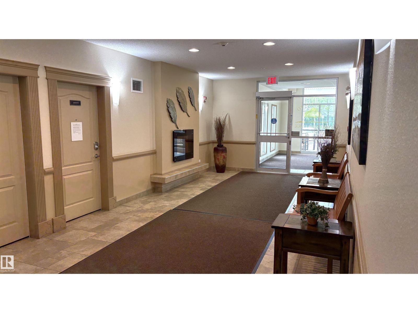 #402 273 CHARLOTTE WY - 5