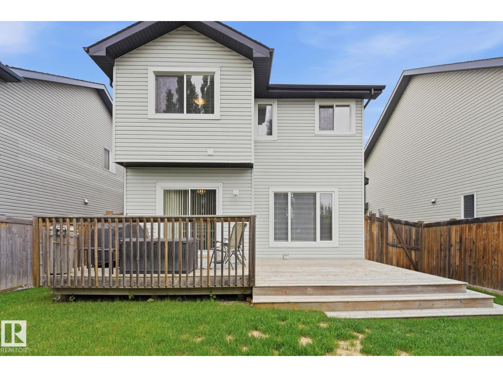 1823 67 ST SW - 34