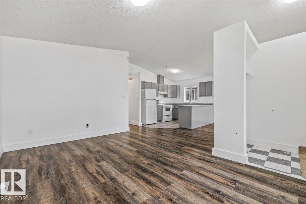 11229 85 ST NW - 12