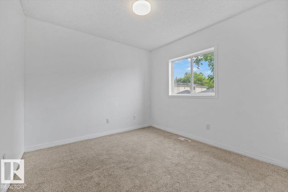 11229 85 ST NW - 26
