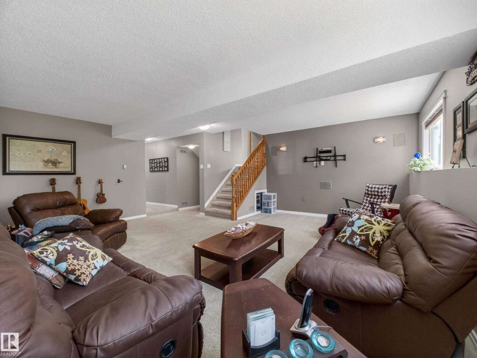 22048 TWP ROAD 522 - 34
