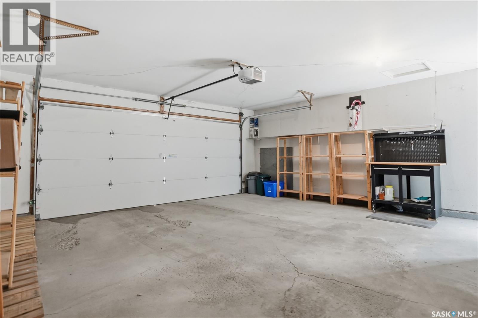 #20 455 Pinehouse DRIVE - 48