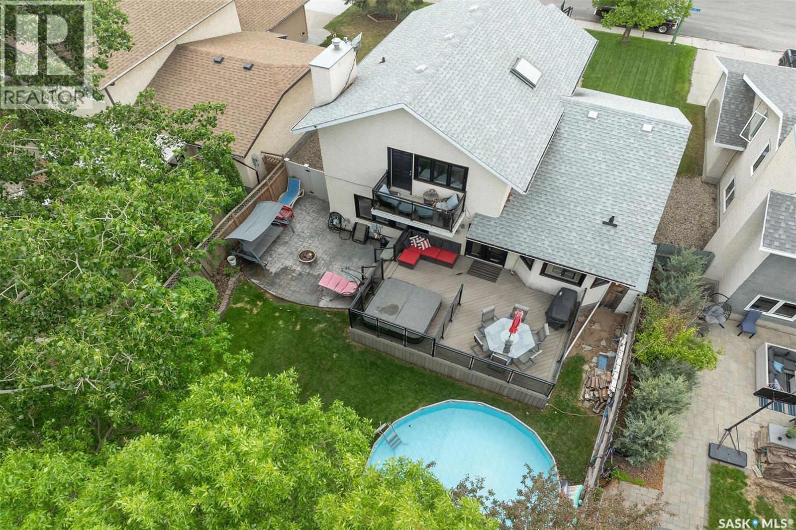 3402 PHANEUF CRESCENT E - 64