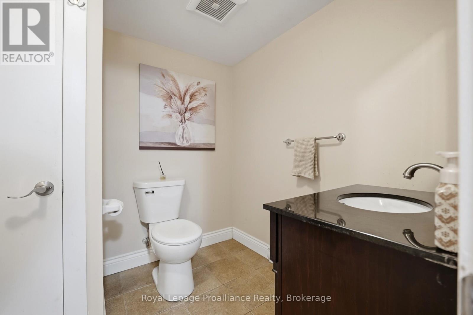 51 SELENA AVENUE - 31