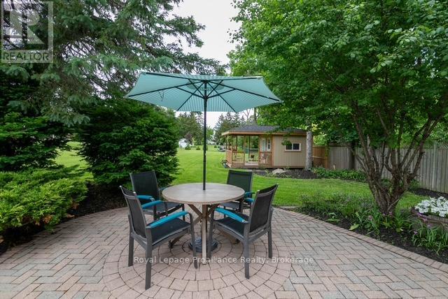 51 SELENA AVENUE - 40
