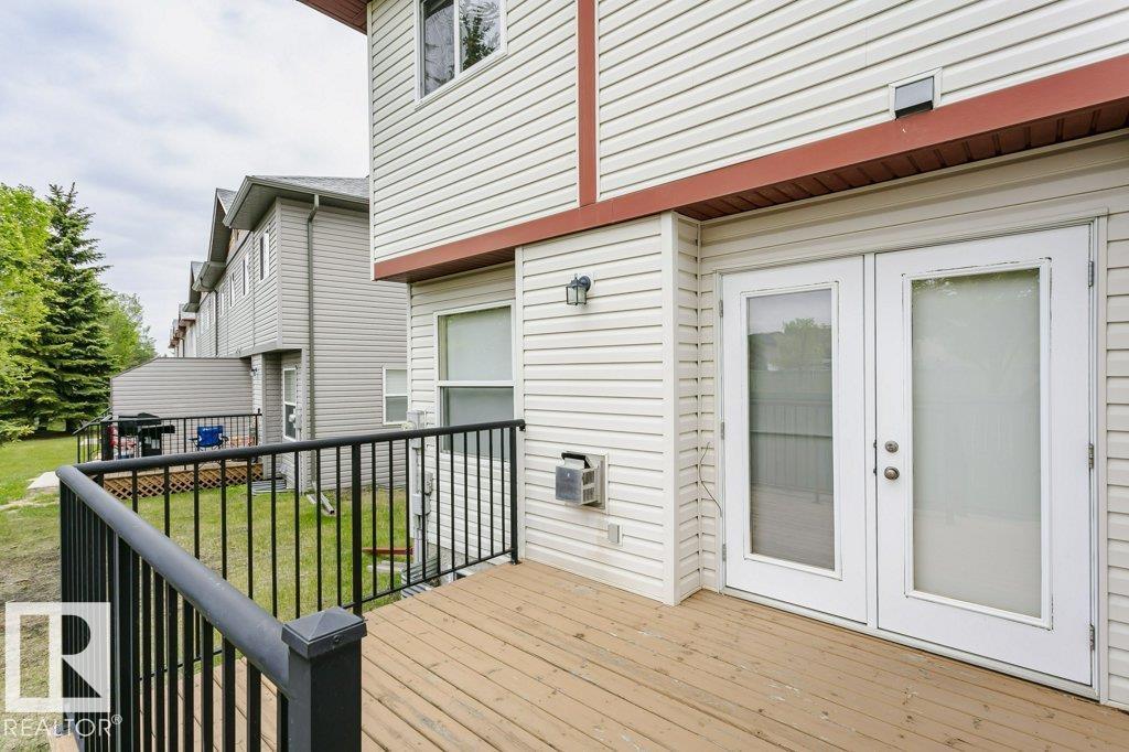 #21 15 WOODSMERE CL - 12