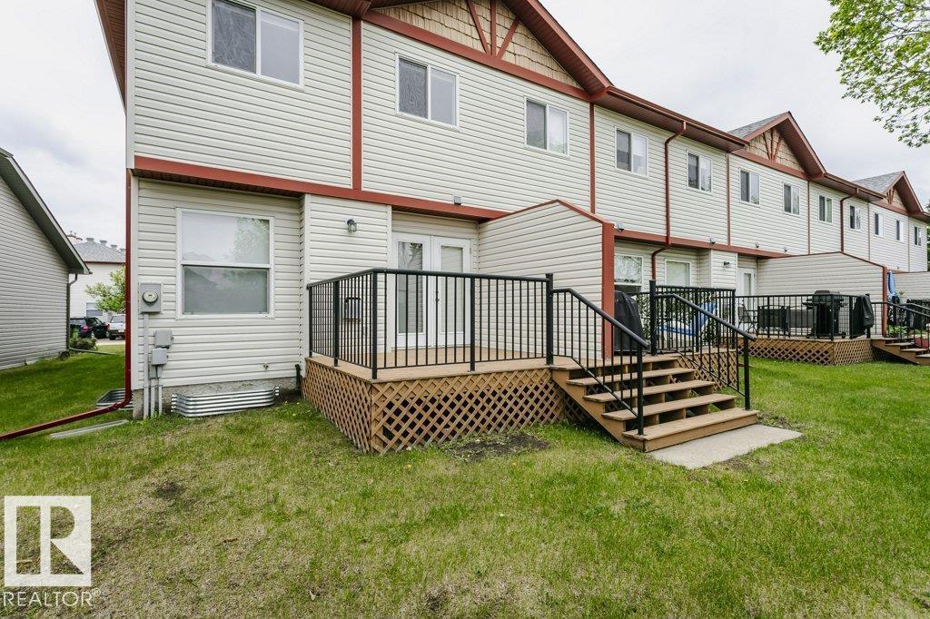 #21 15 WOODSMERE CL - Image 2