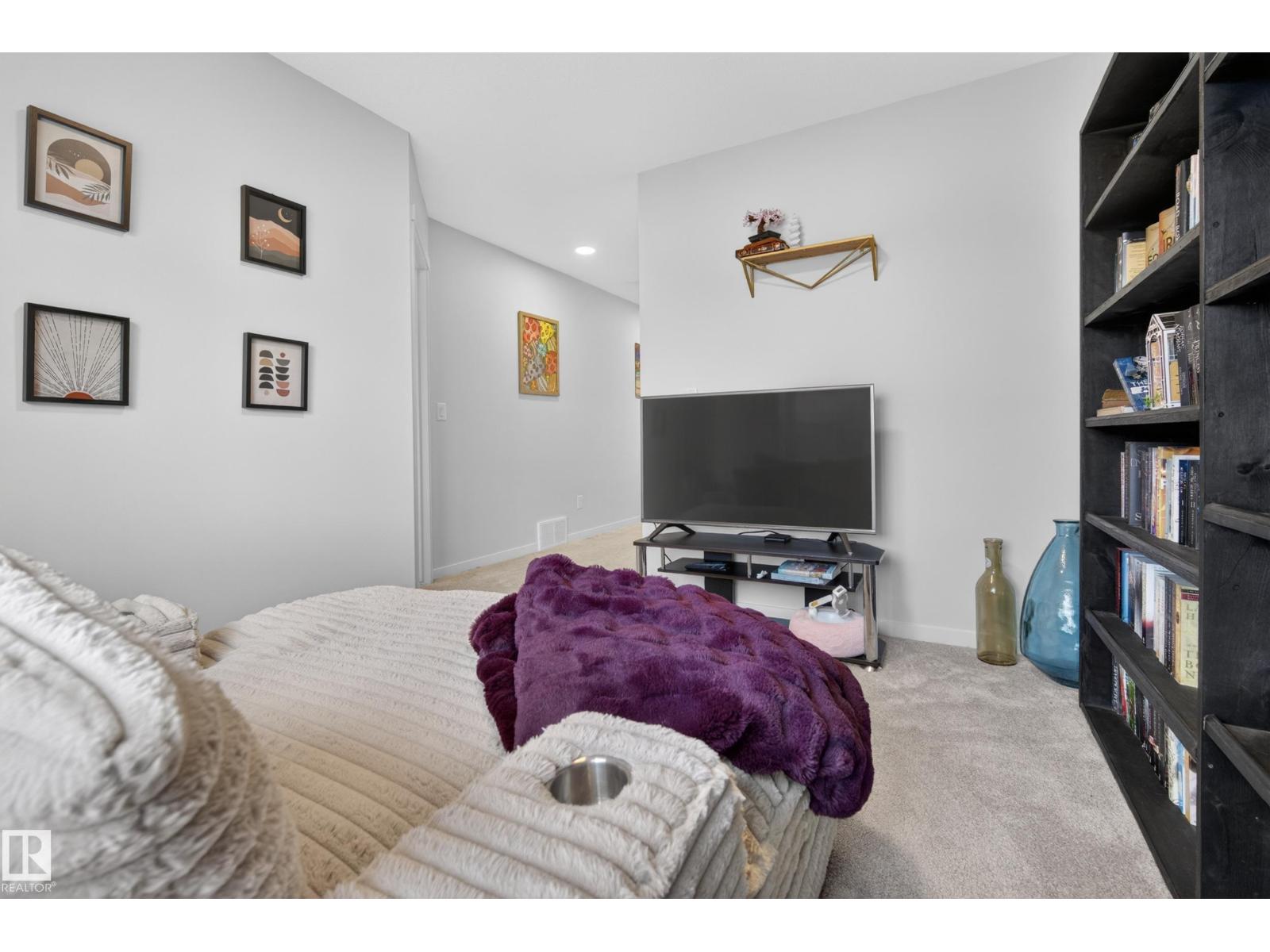 22836 94 AV NW - 20