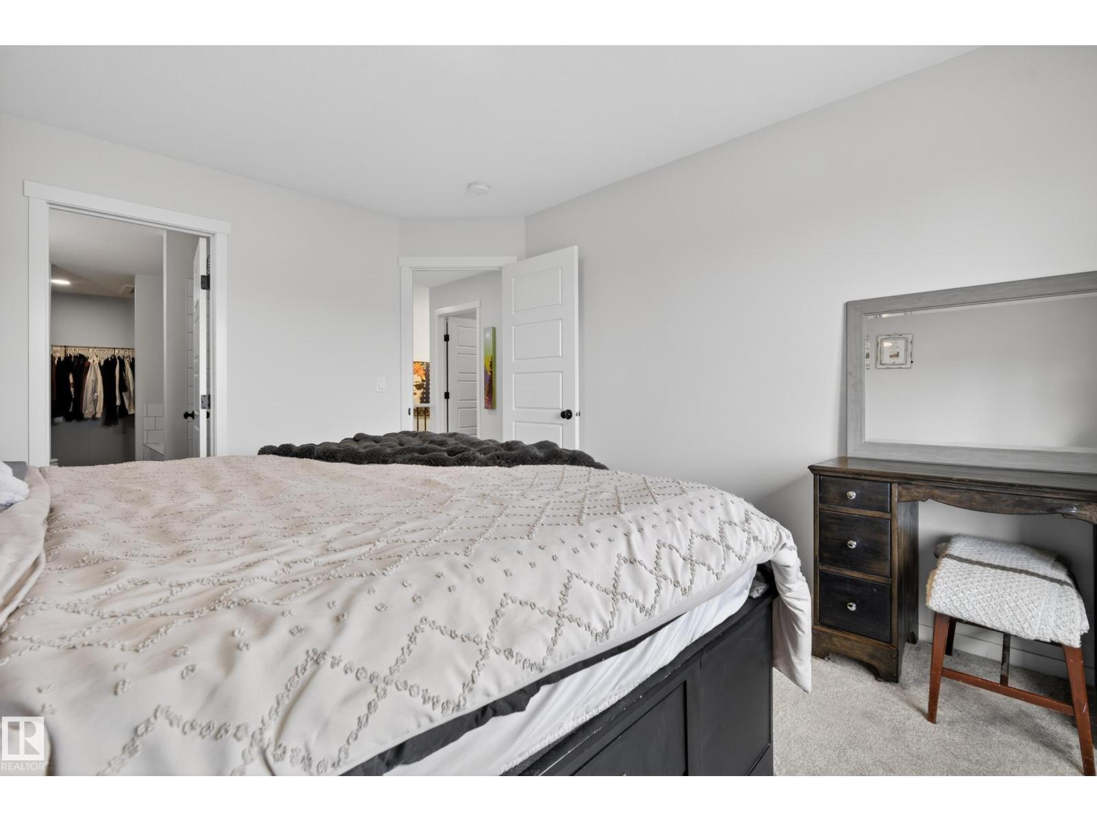 22836 94 AV NW - 22