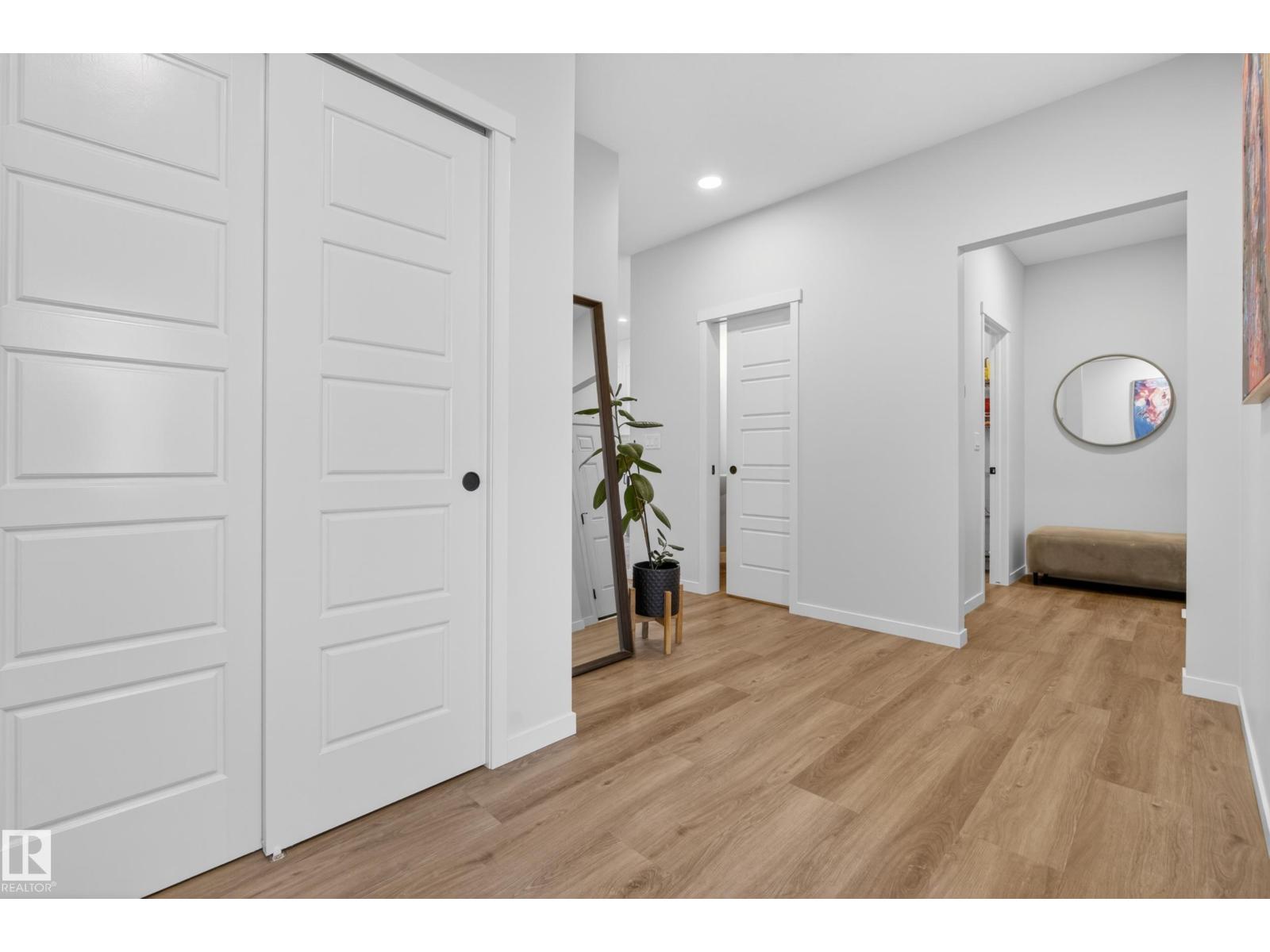 22836 94 AV NW - 4