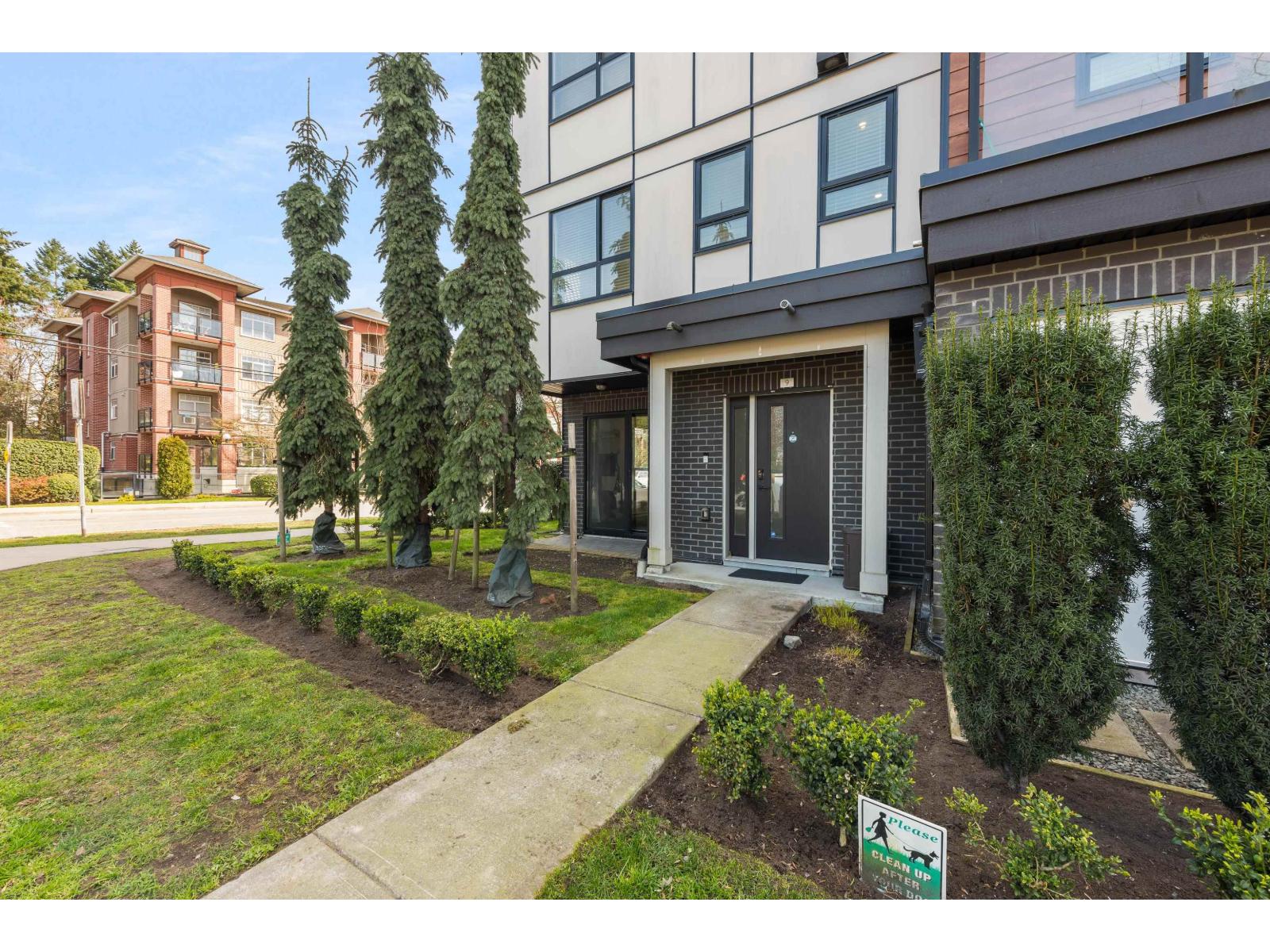 9 19790 55A AVENUE, Langley