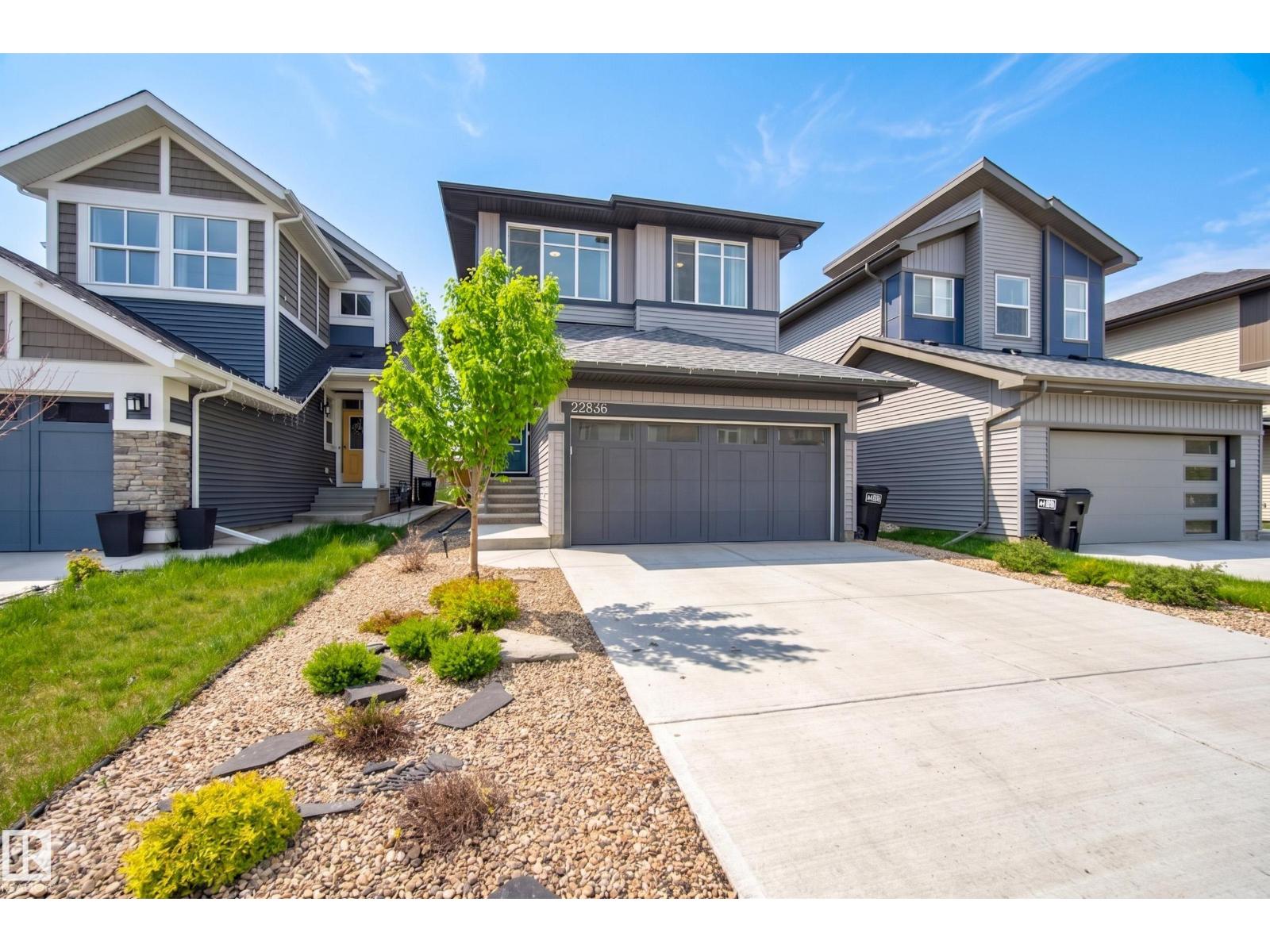 22836 94 AV NW - 48