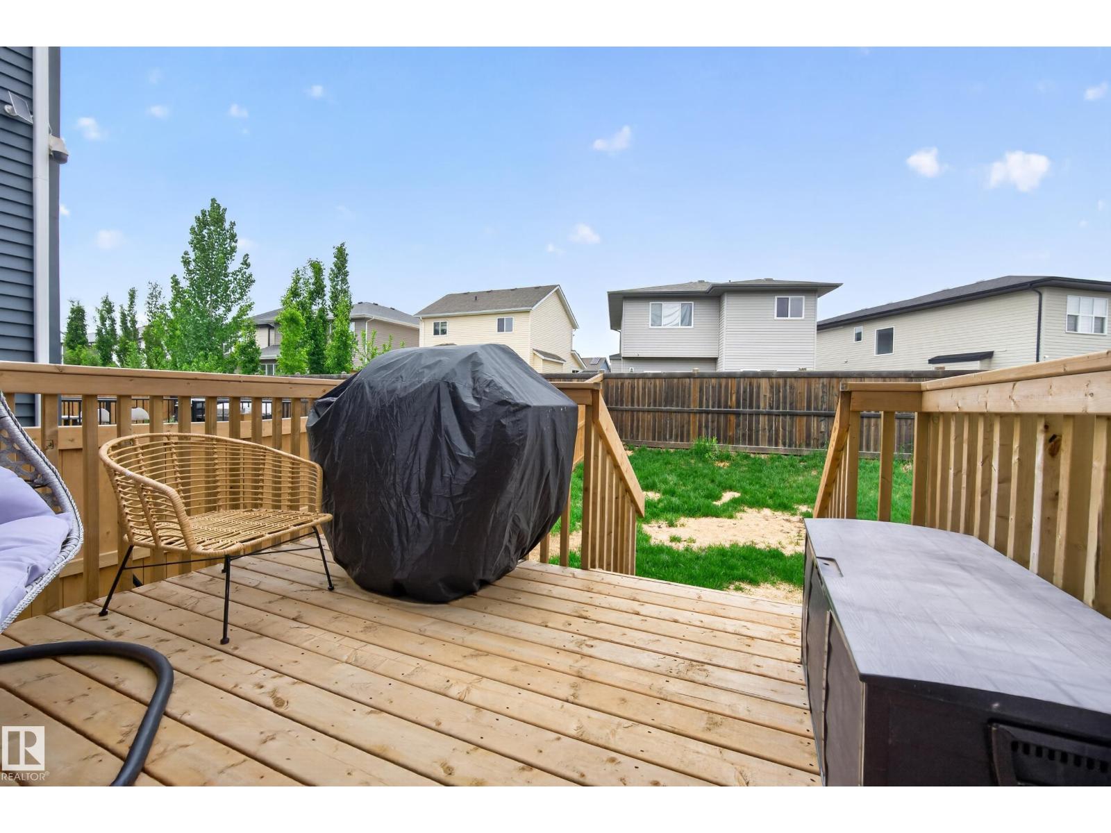 22836 94 AV NW - 40