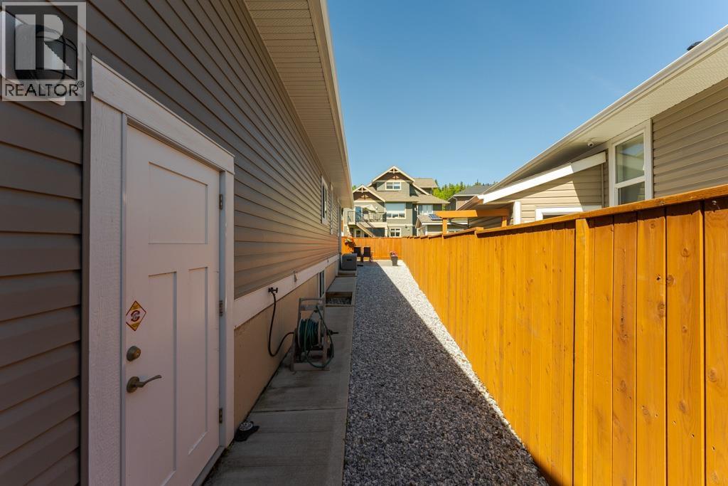 3475 PARKVIEW CRESCENT - 38