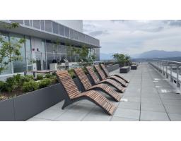 2312 13350 Central Avenue, Surrey, BC V3T0S1 Photo 6