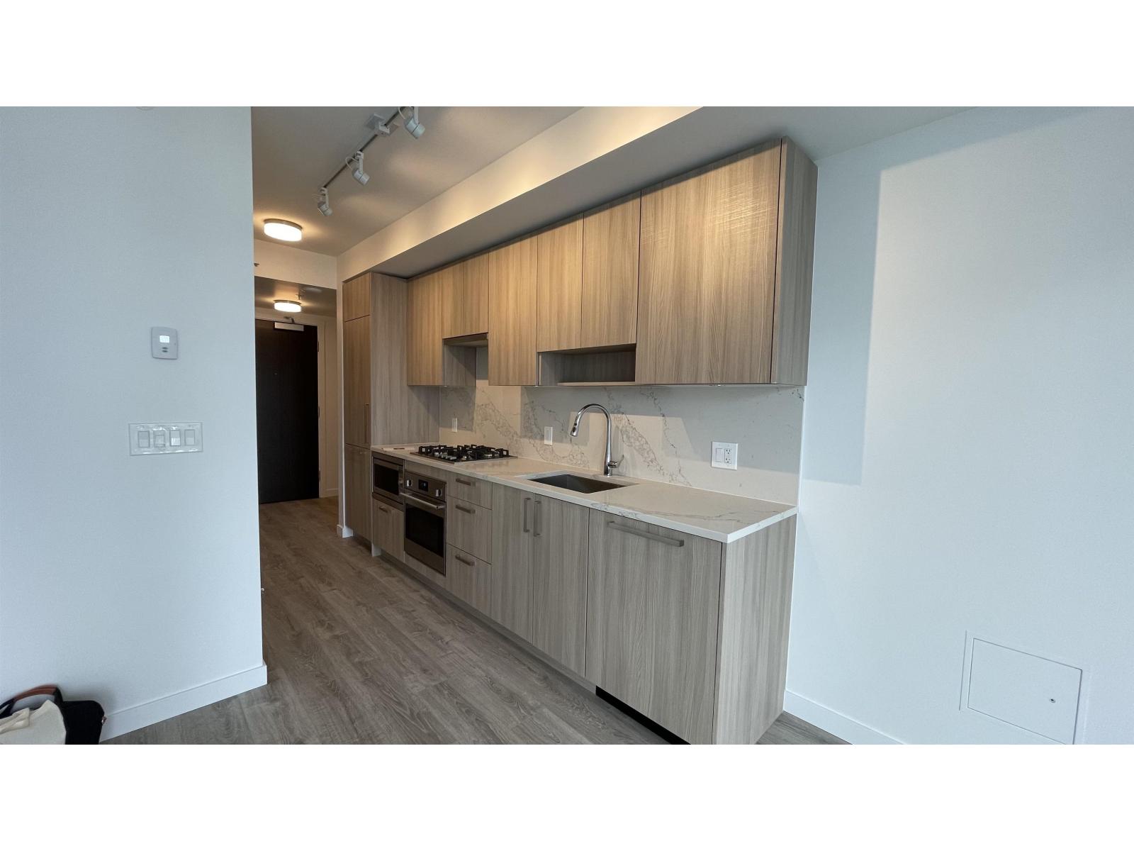 2312 13350 CENTRAL AVENUE, Surrey