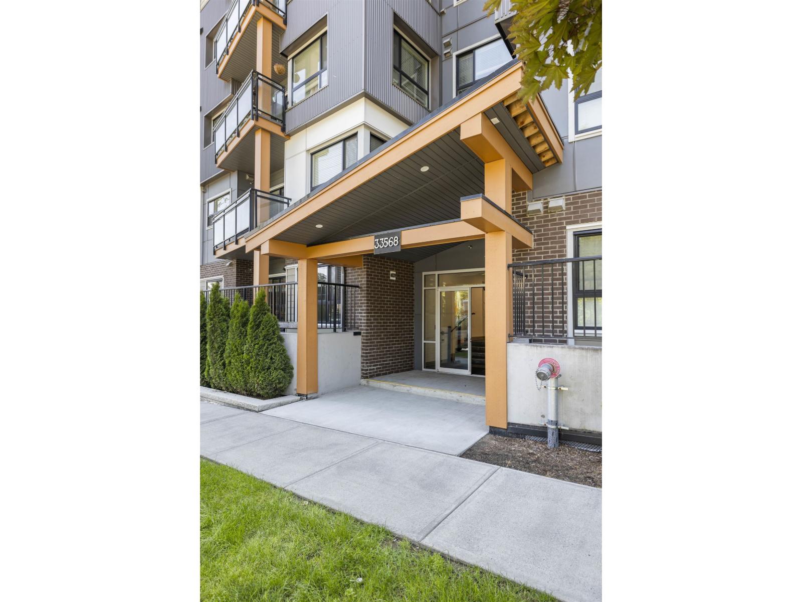 204 33568 GEORGE FERGUSON WAY, Abbotsford