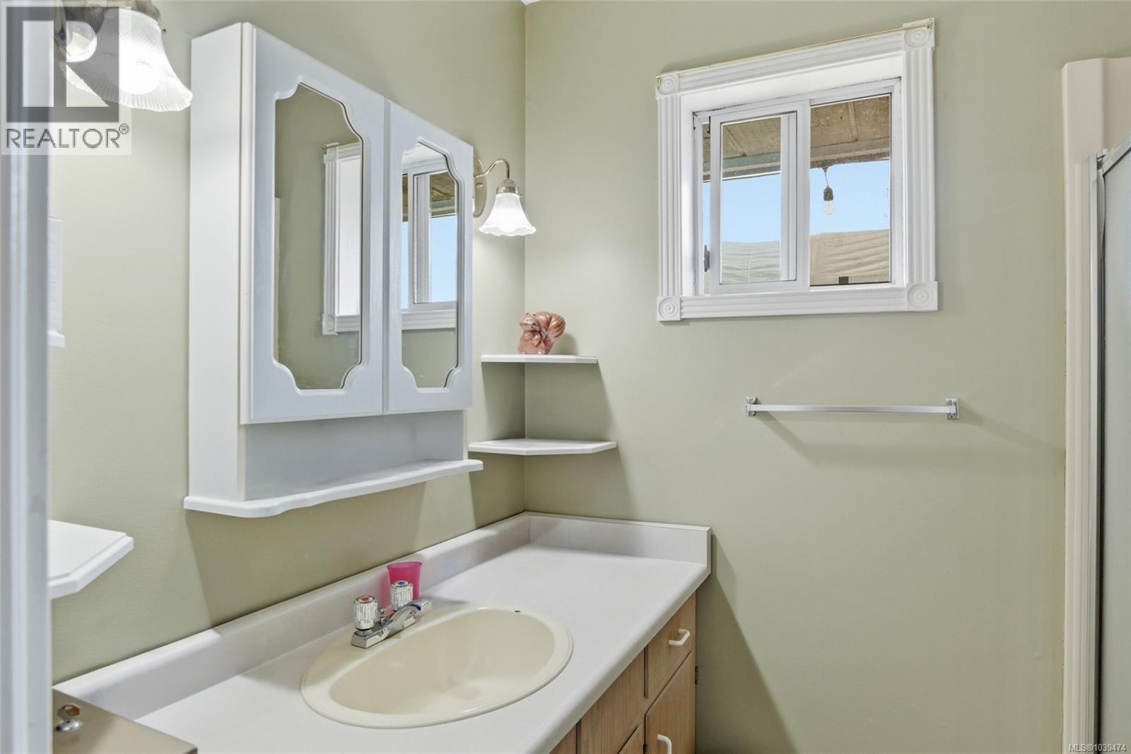 3092 Nixon St, Port Alberni