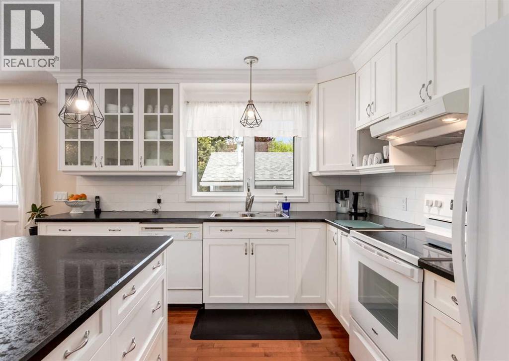 332 Pinemont Road NE - 9