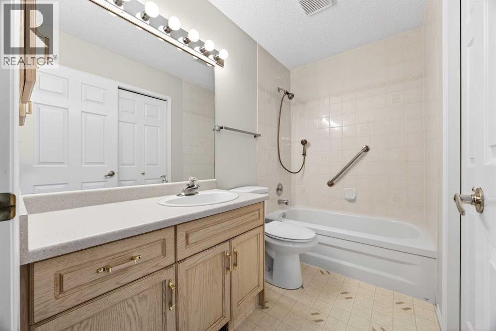 24 Edenwold Green NW - 17