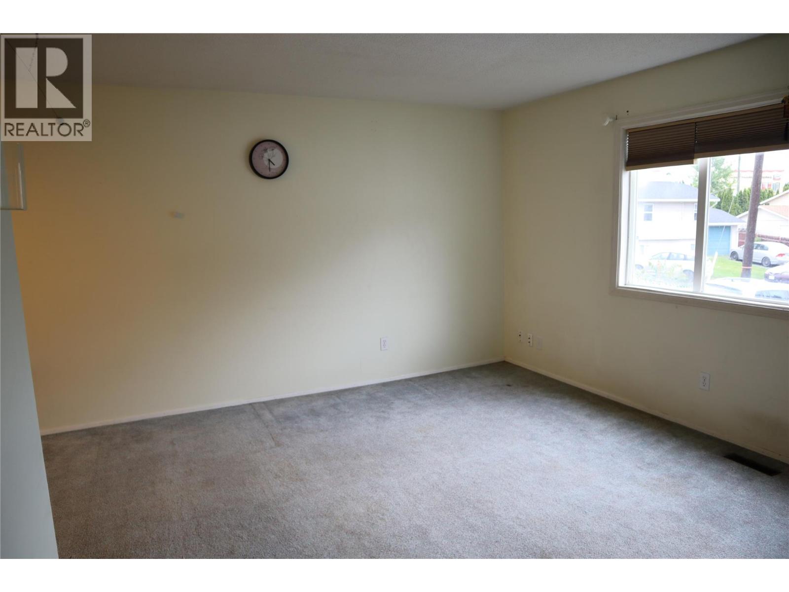 1371 Ottawa Place - 13