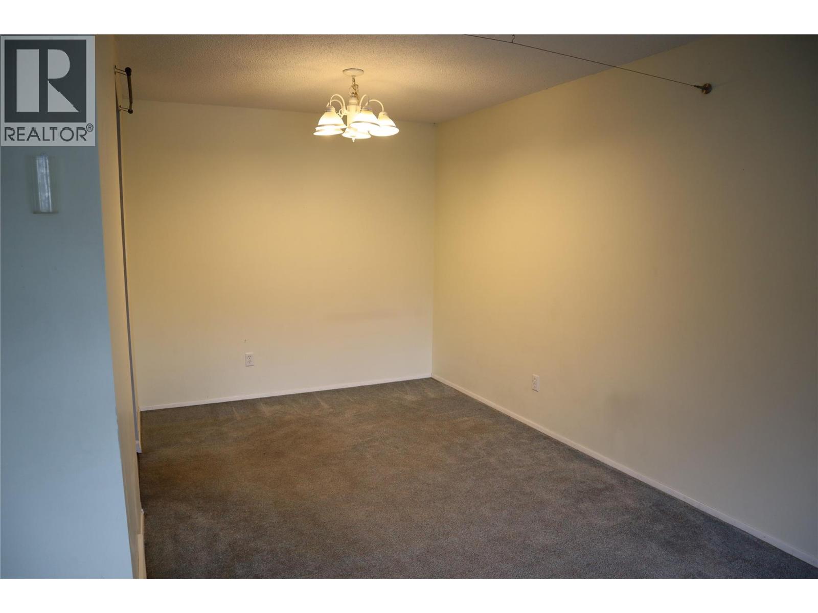 1371 Ottawa Place - 15