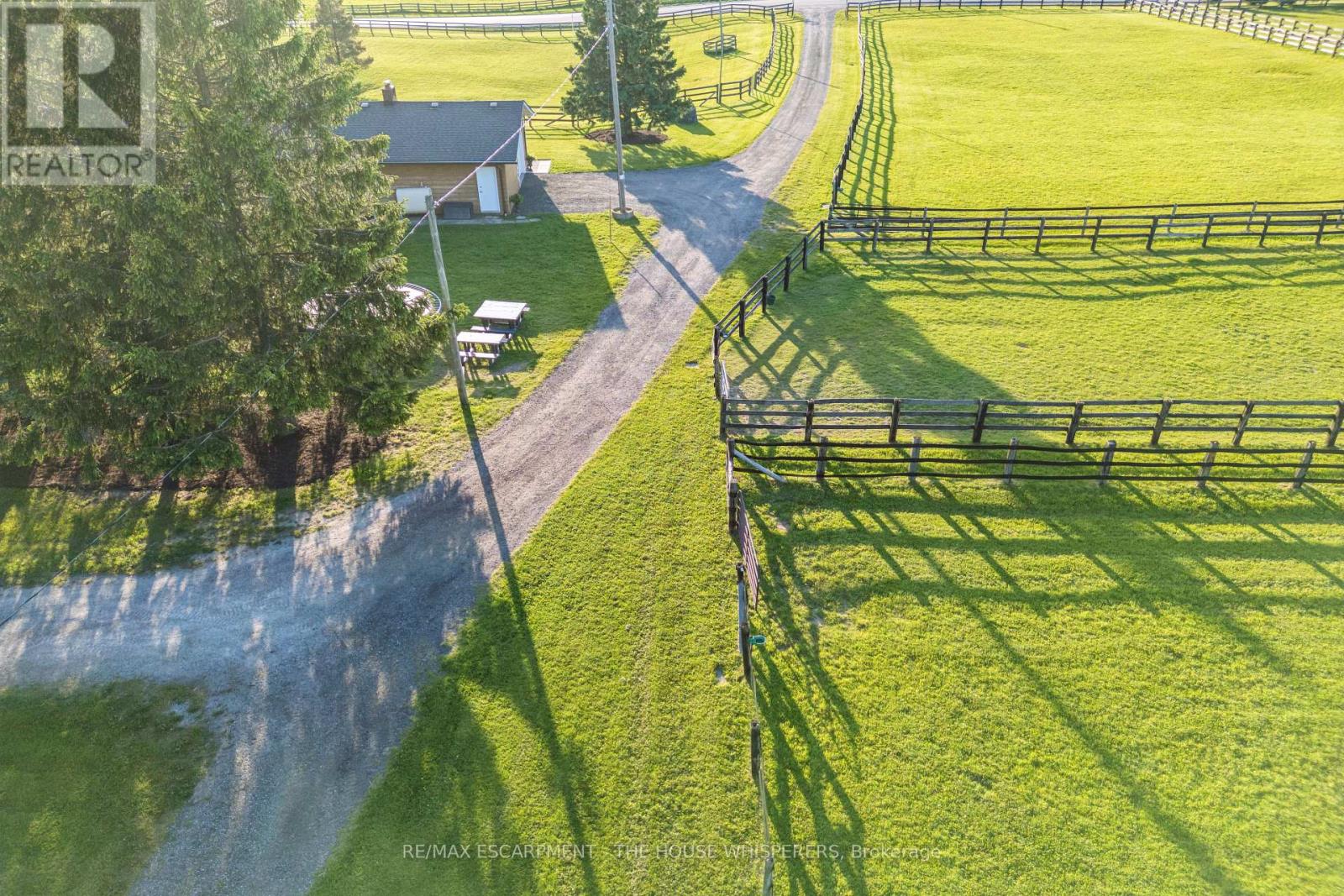 1250 ARKELL ROAD - 30