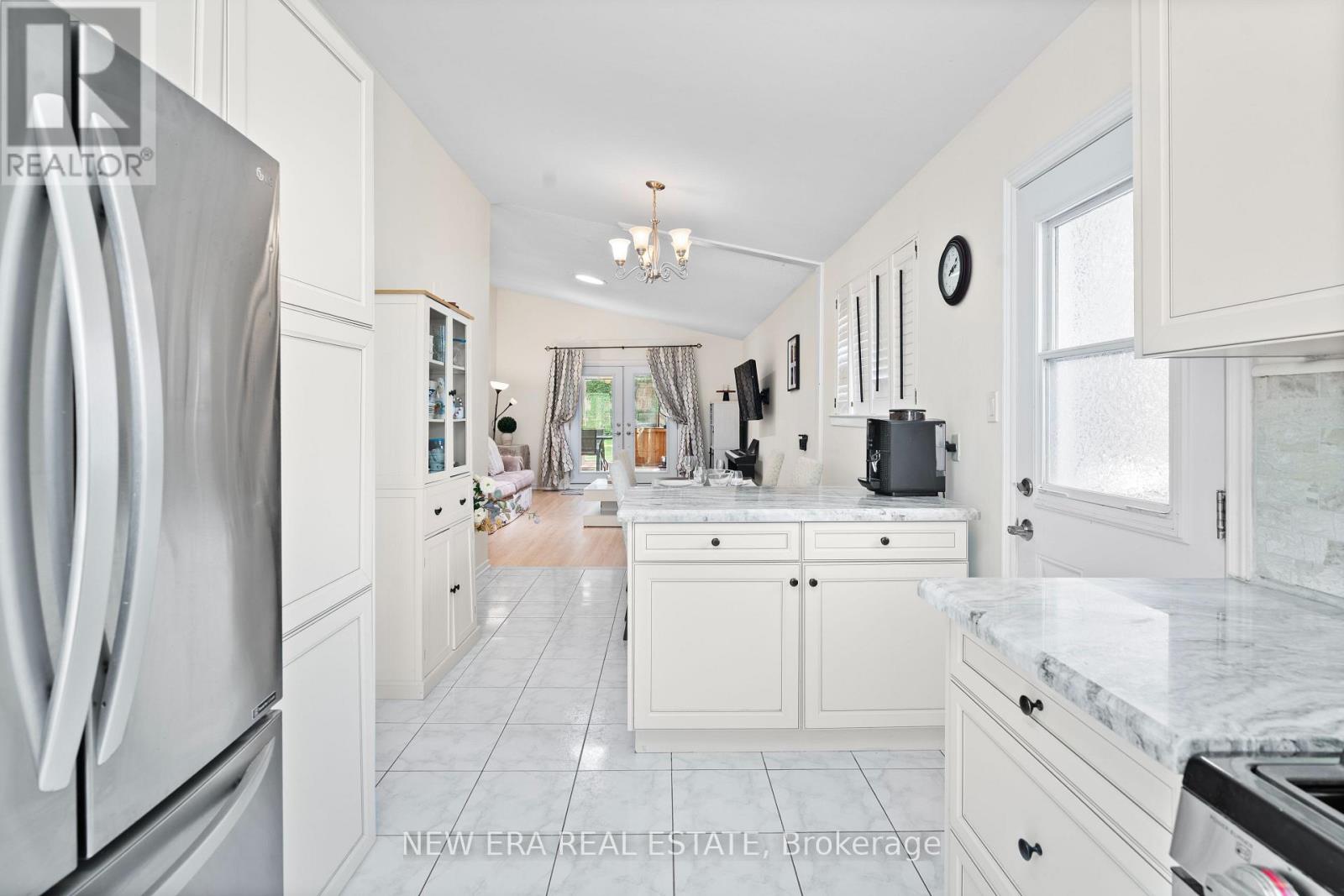 2598 CHALKWELL CLOSE - Image 3