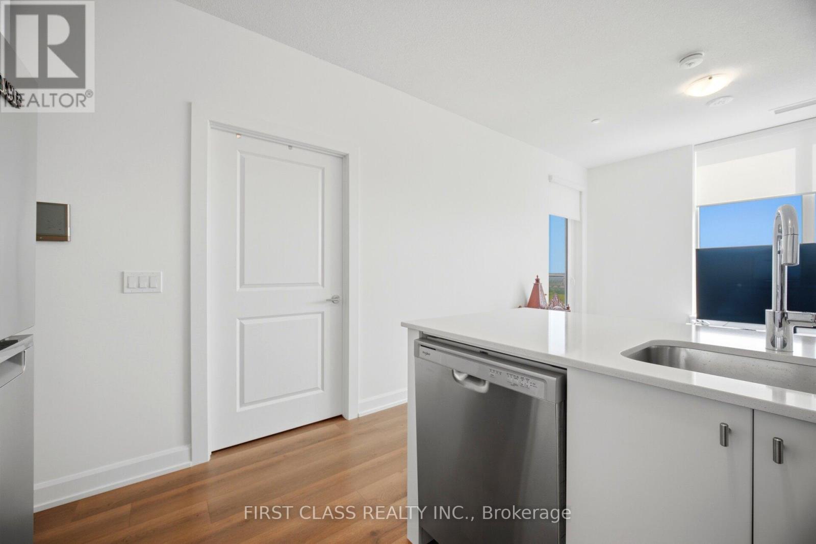 3220 WILLIAM COLTSON AVENUE - 11