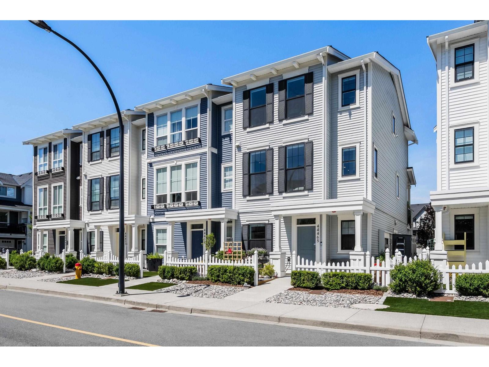 44465 FRESHWATER DRIVE, Sardis South, Chilliwack