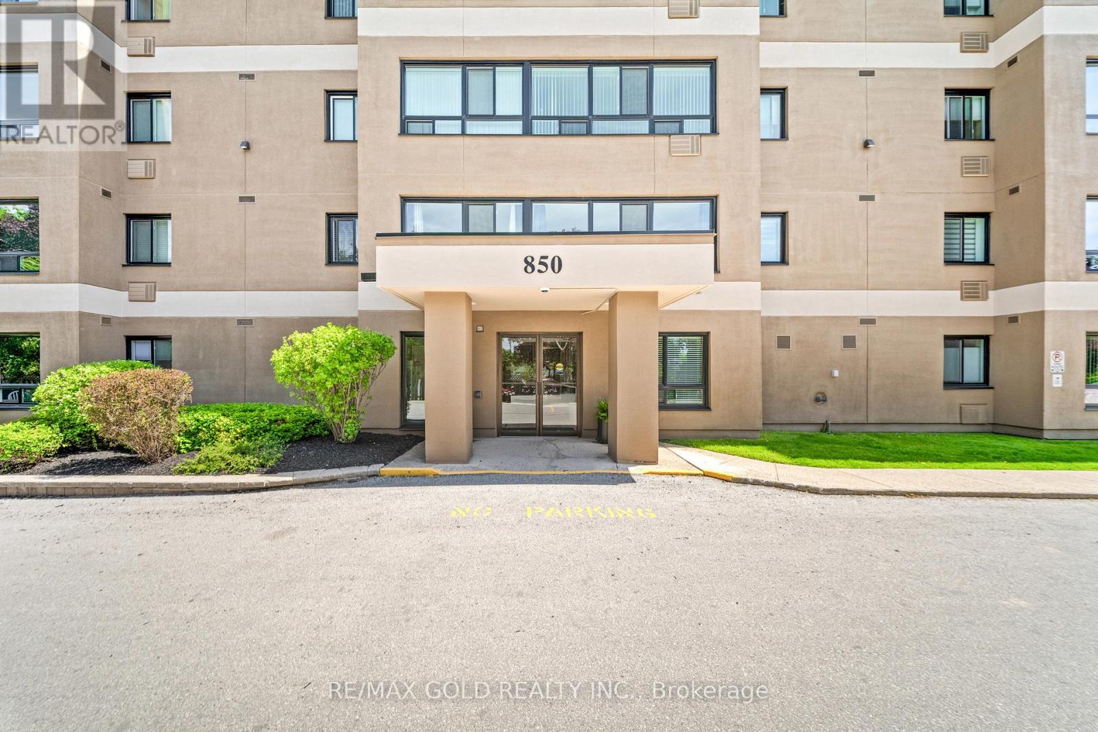 #505 850 6TH STREET E - 3