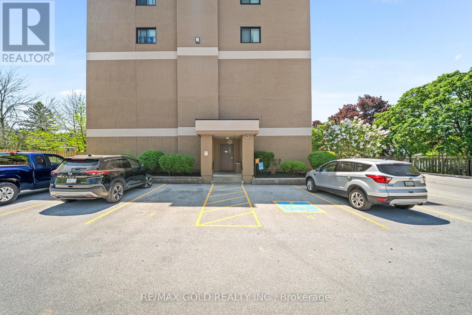 #505 850 6TH STREET E - 7